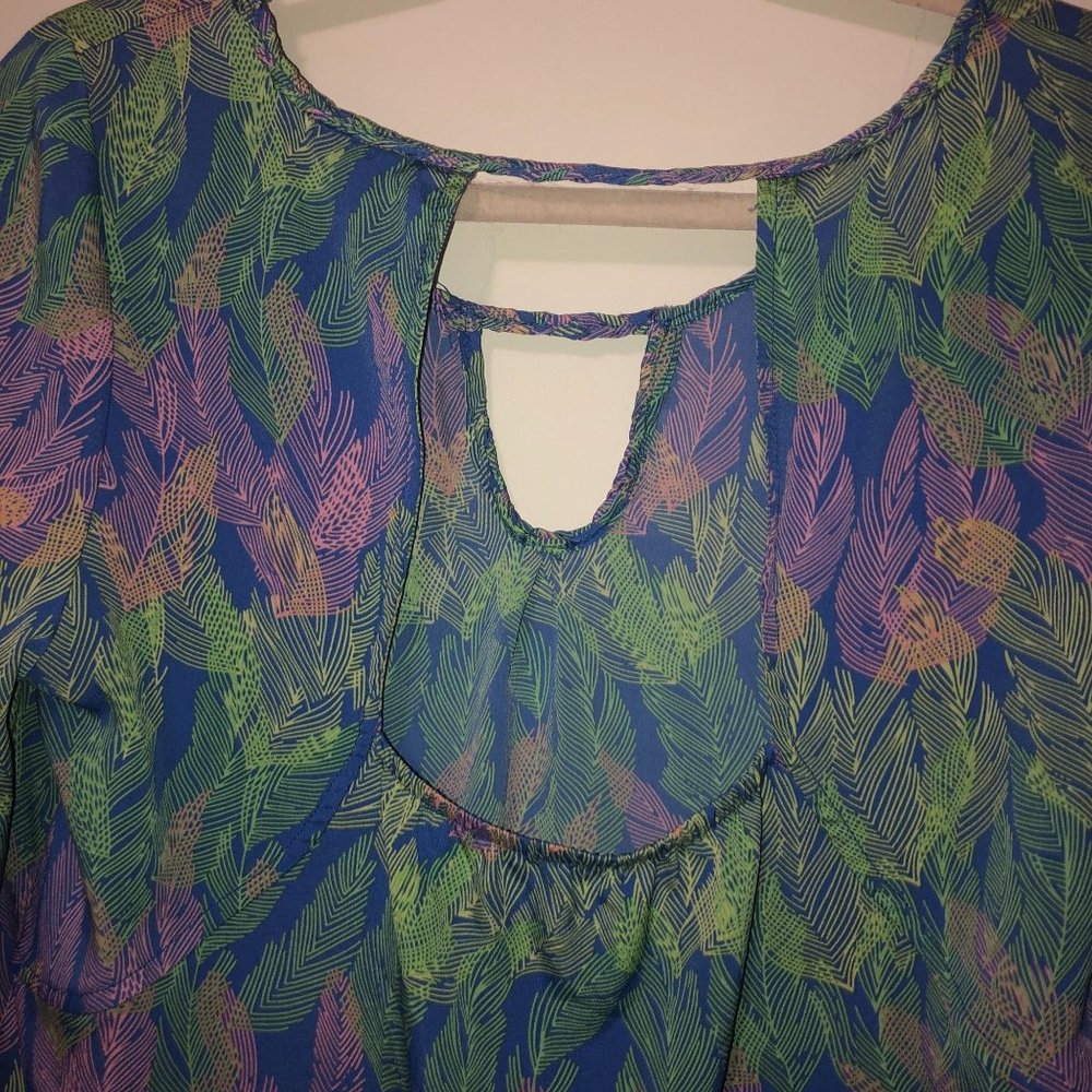 American Eagle Feather Blouse Open Back Medium - Picture 6 of 6